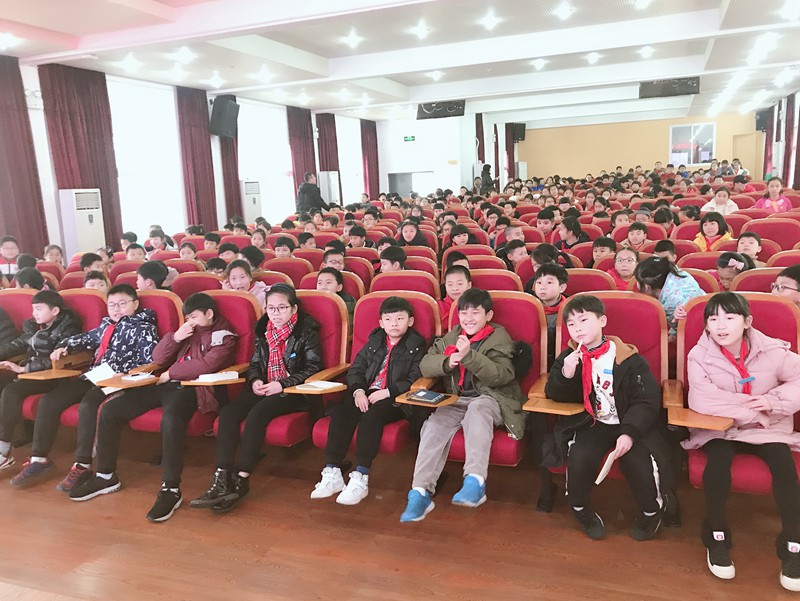 微信图片_20190305105304_副本.jpg